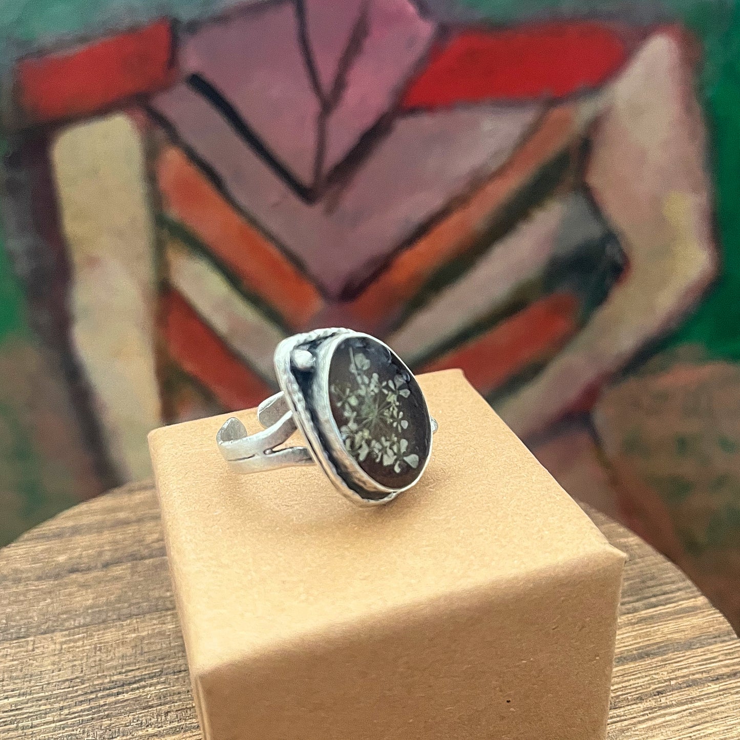 Asymmetrical cosmos ring