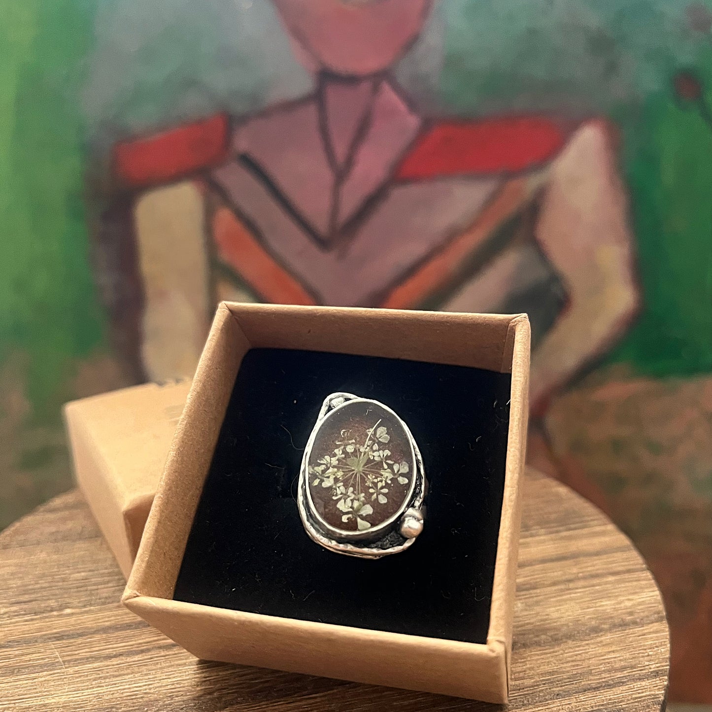 Asymmetrical cosmos ring