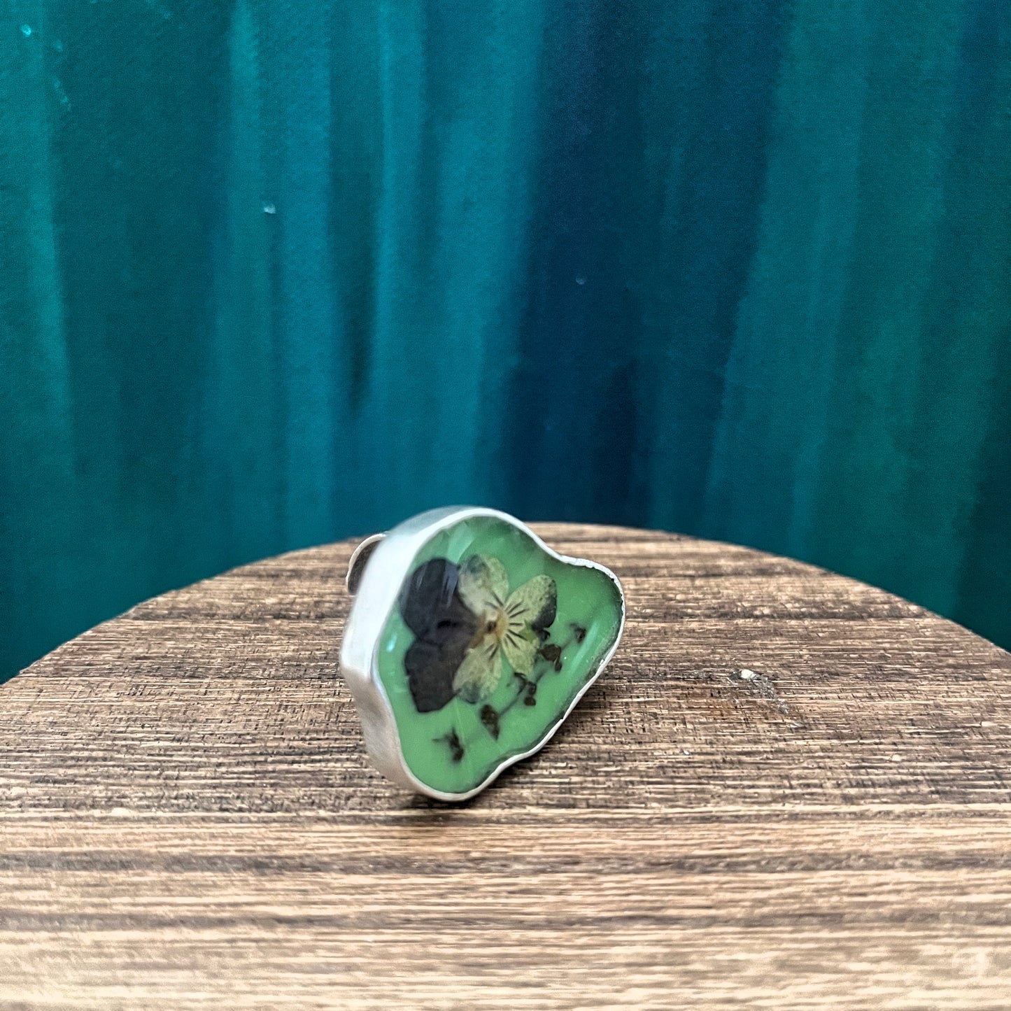 Pansy Posie Ring